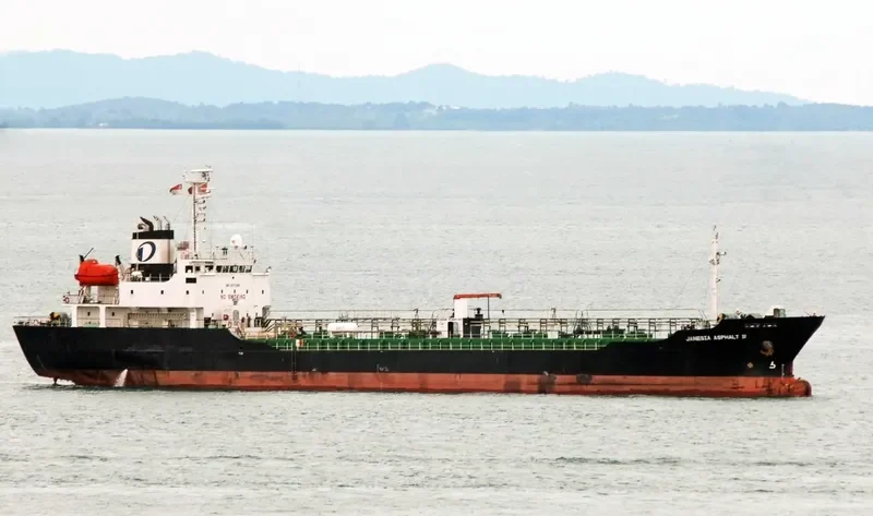 JANESIA ASPHALT IV Tanker IMO 9370991 photo 5