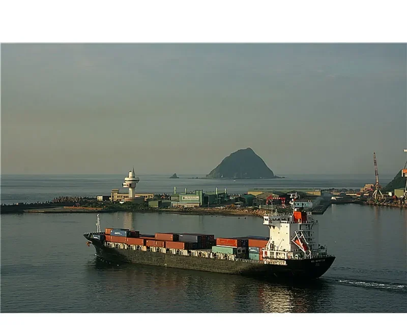 SINAR BANDA Container Ship IMO 9371098 photo 3