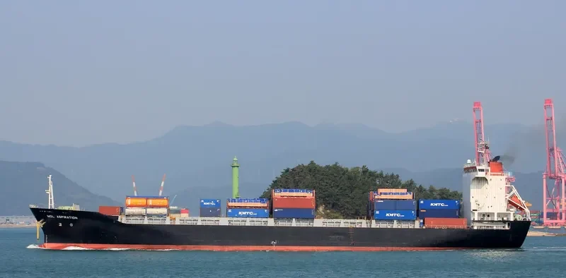 SINAR BANDA Container Ship IMO 9371098 photo 9
