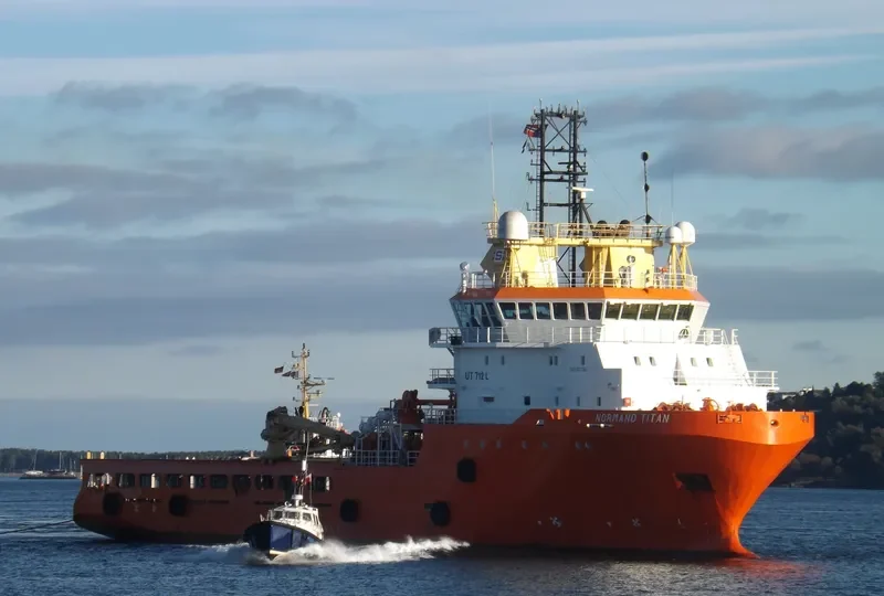 NORMAND TITAN Offshore Vessel IMO 9371385 photo 6
