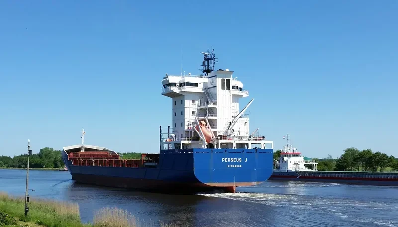 PERSEUS J Container Ship IMO 9371414 photo 3