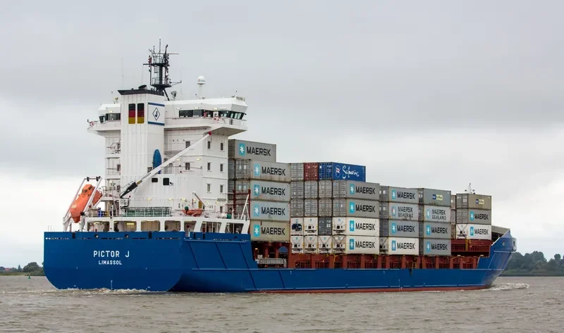 VIVIENNE SHERI D Container Ship IMO 9371426 photo 5