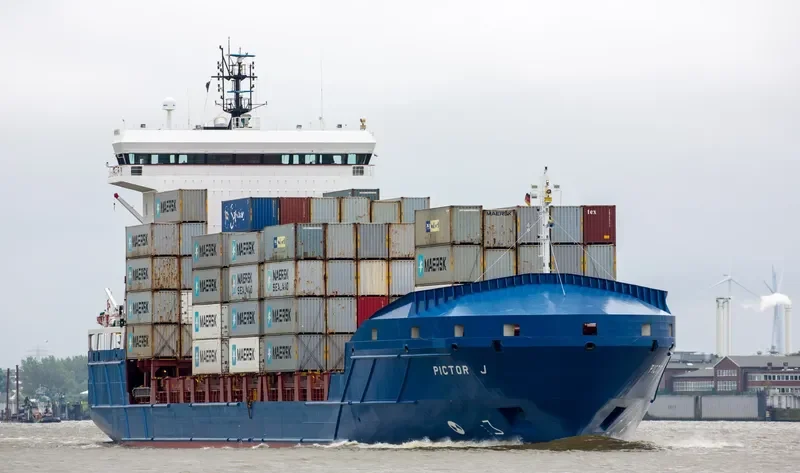 VIVIENNE SHERI D Container Ship IMO 9371426 photo 6