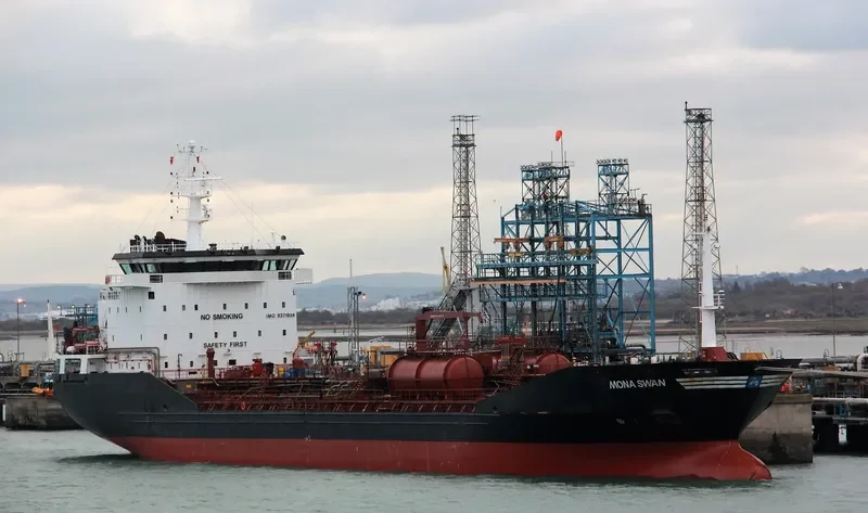 MONA SWAN Tanker IMO 9371804 photo 5