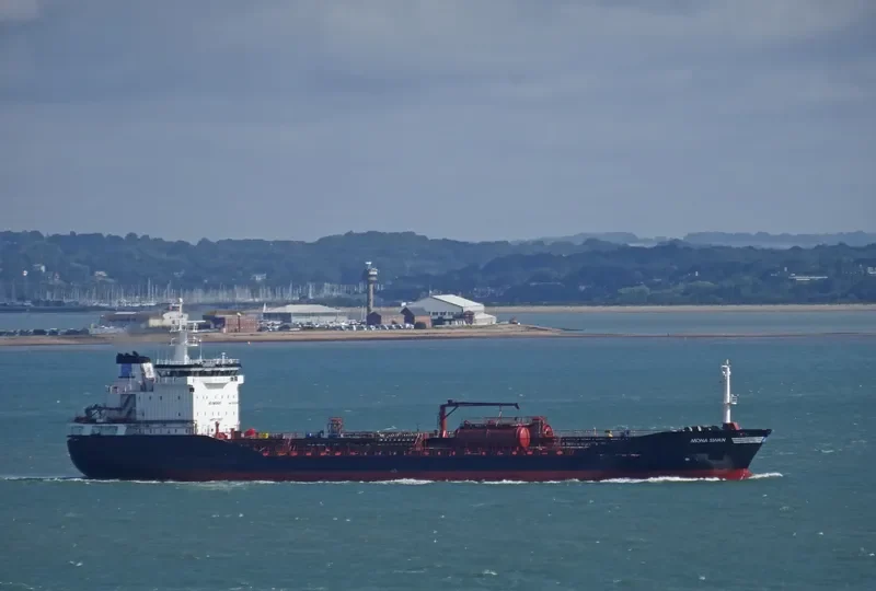 MONA SWAN Tanker IMO 9371804 photo 8