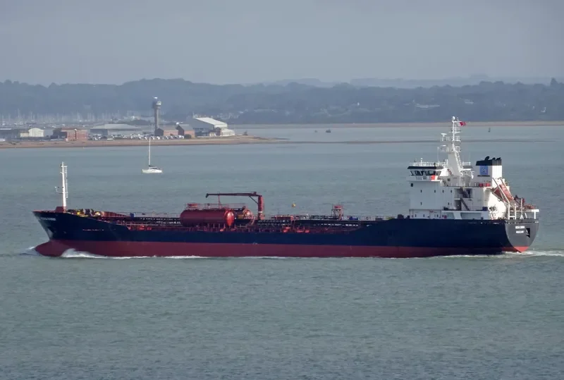 MONA SWAN Tanker IMO 9371804 photo 10