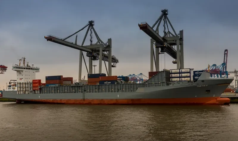THETIS D Container Ship IMO 9372274 photo 4
