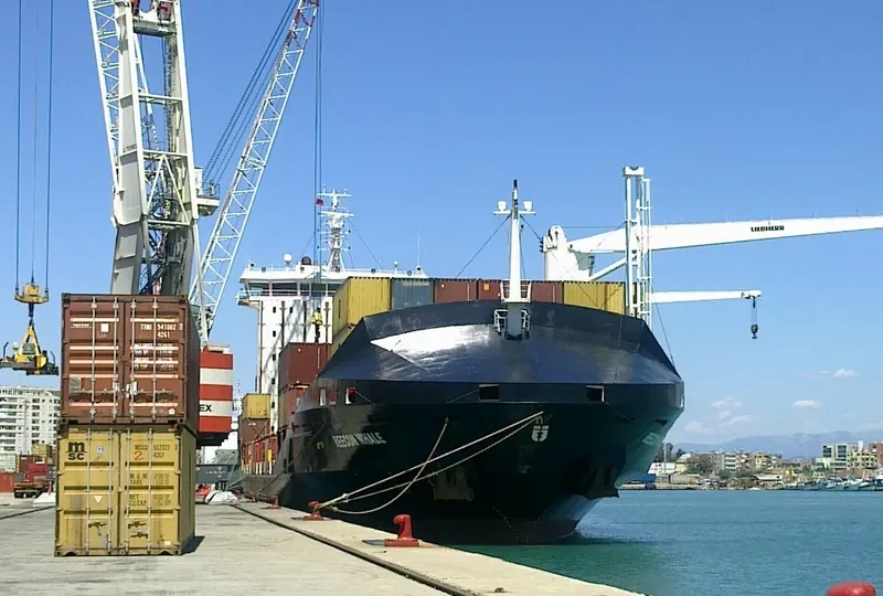 VERA A Container Ship IMO 9372585 photo 9