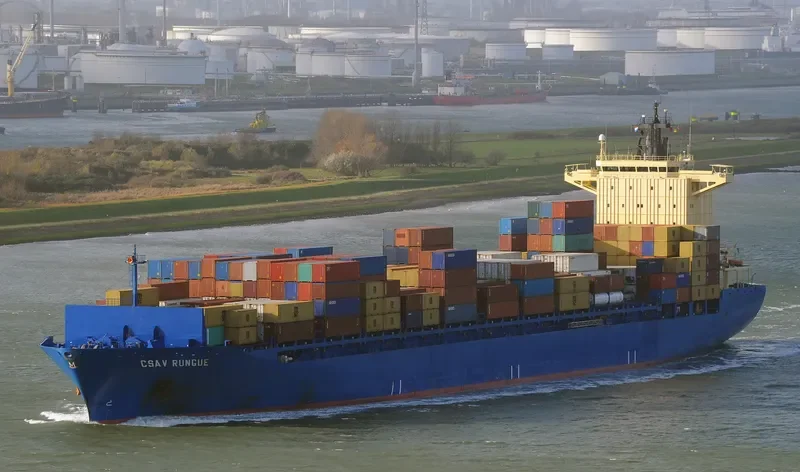 ELBSPIRIT Container Ship IMO 9372860