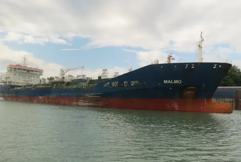 MALMO Tanker IMO 9373242 photo 4