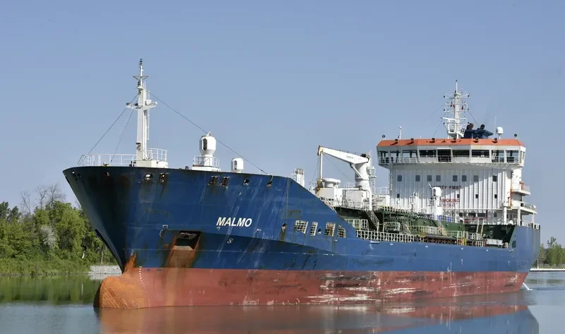 MALMO Tanker IMO 9373242 photo 9