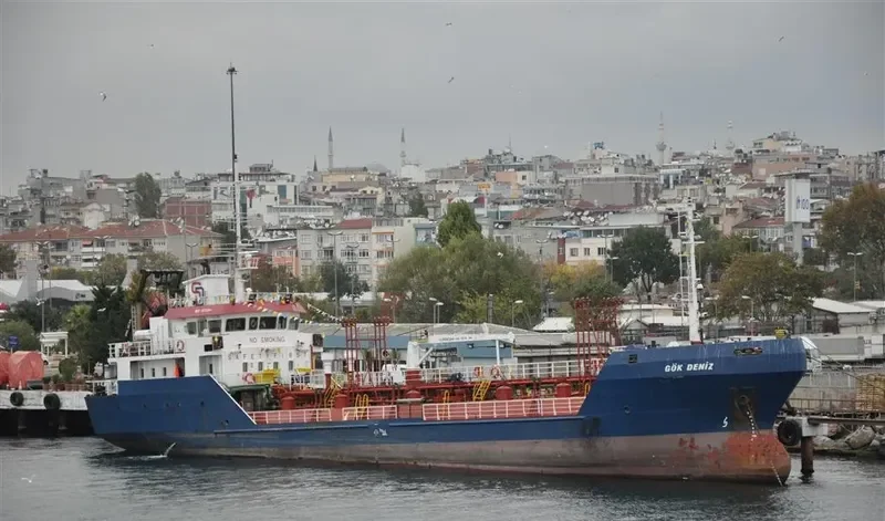 GOKDENIZ Tanker IMO 9373254 photo 2