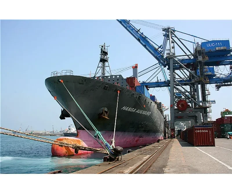 HANSA AUGSBURG Container Ship IMO 9373474 photo 9