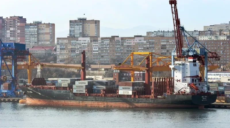 HANSA WOLFSBURG Container Ship IMO 9373498 photo 2
