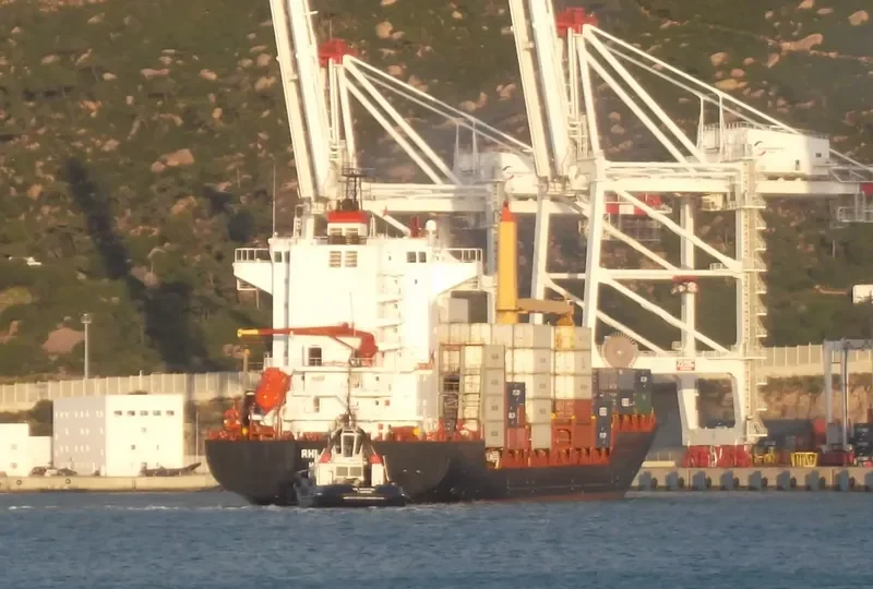 HANSA WOLFSBURG Container Ship IMO 9373498 photo 4