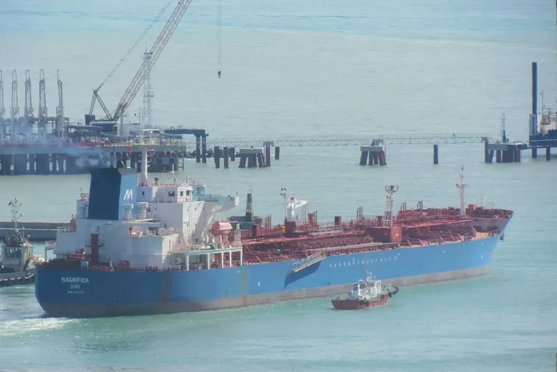 MAGNIFICA Tanker IMO 9374234 photo 10