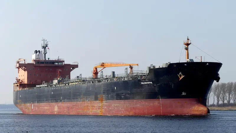 FALCON ROYAL Tanker IMO 9374296 photo 4