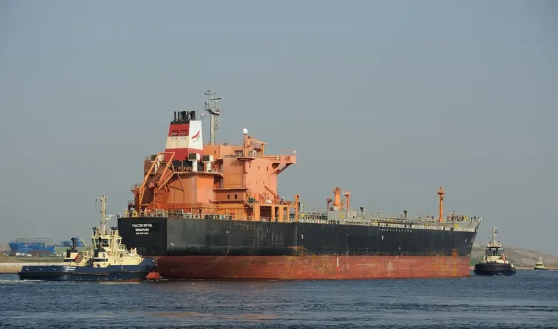 FALCON ROYAL Tanker IMO 9374296 photo 5