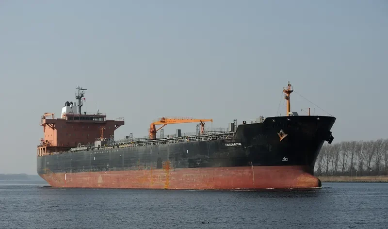 FALCON ROYAL Tanker IMO 9374296 photo 6