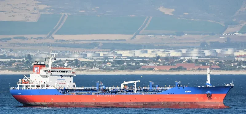 BERG Tanker IMO 9374325 photo 4