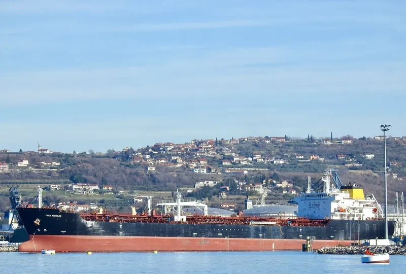 CHEM NICHOLAS Tanker IMO 9374416
