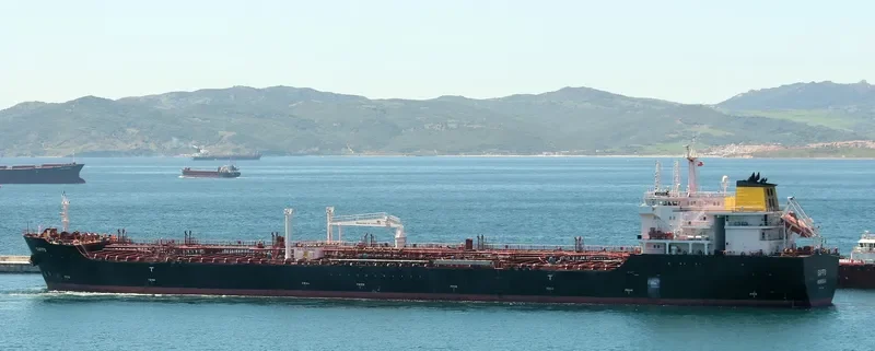 MAERSK KARA Tanker IMO 9374428 photo 4