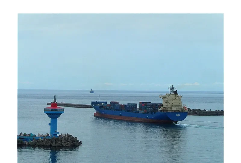 MSC EXPRESS III Container Ship IMO 9374571