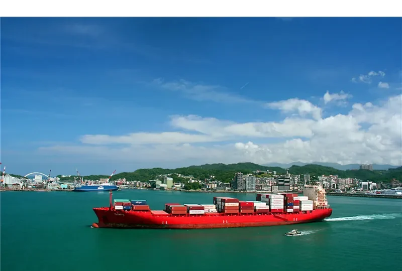 MERATUS TOMINI Container Ship IMO 9374583 photo 2