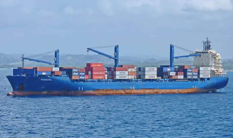 XPRESS KANGCHENJUNGA Container Ship IMO 9374595 photo 3