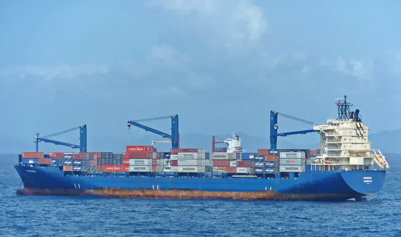 XPRESS KANGCHENJUNGA Container Ship IMO 9374595 photo 4