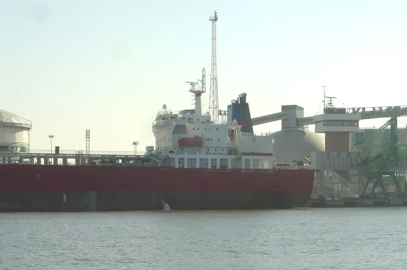 NORSTAR INVICTUS Tanker IMO 9374844 photo 10