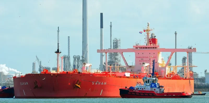 SAHAM Tanker IMO 9375238 photo 7
