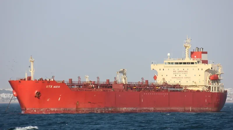 GRAND ACE6 Tanker IMO 9375329 photo 3