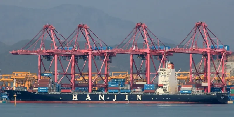 KMTC MANILA Container Ship IMO 9375496 photo 6