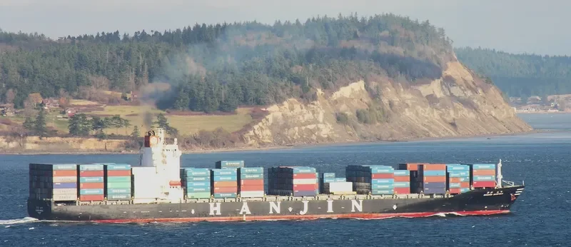 KMTC MANILA Container Ship IMO 9375496 photo 10