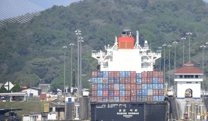 KMTC CHENNAI Container Ship IMO 9375513 photo 5
