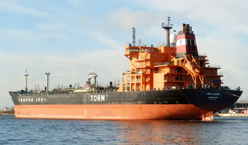 TORM LAURA Tanker IMO 9375616 photo 8