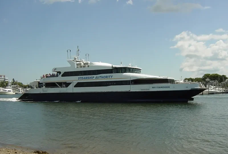 IYANOUGH Passenger Ship IMO 9375719 photo 9