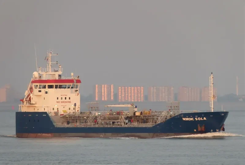 NORDIC SOLA Tanker IMO 9375989 photo 4