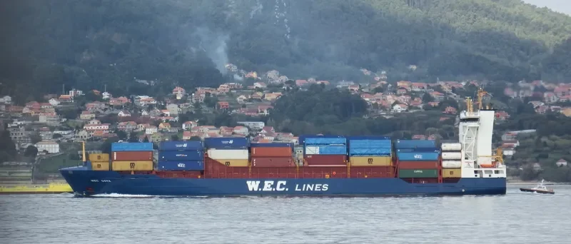 MISTRAL Container Ship IMO 9376024 photo 3