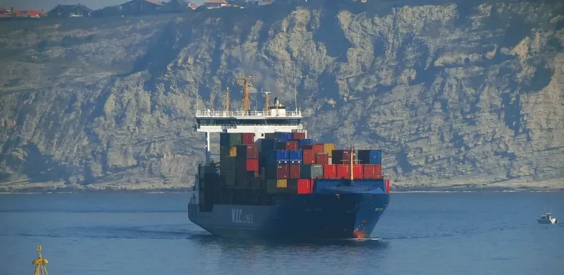 MISTRAL Container Ship IMO 9376024 photo 4