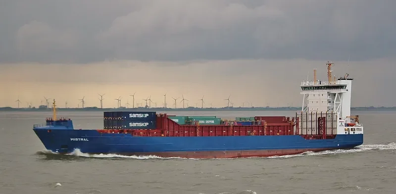 MISTRAL Container Ship IMO 9376024 photo 10