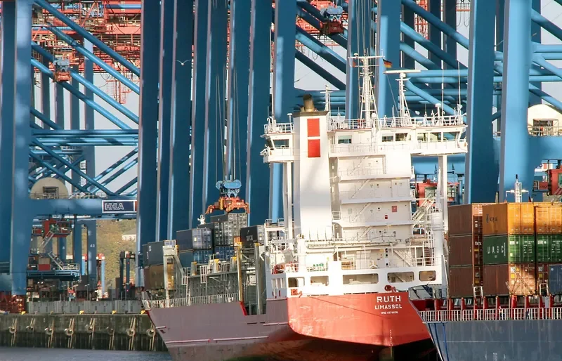 RUTH Container Ship IMO 9376036 photo 9