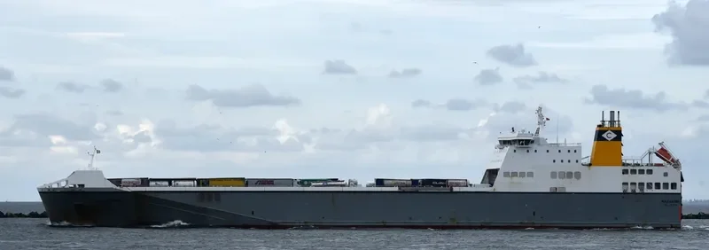 MAZARINE Ro-Ro IMO 9376696 photo 2