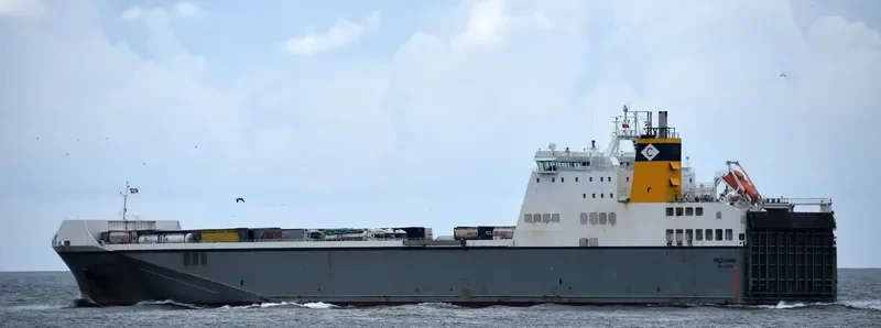 MAZARINE Ro-Ro IMO 9376696 photo 3
