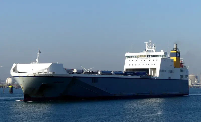 MAZARINE Ro-Ro IMO 9376696 photo 9