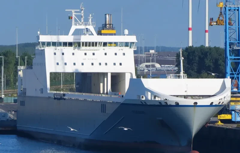 PEREGRINE Ro-Ro IMO 9376725 photo 3
