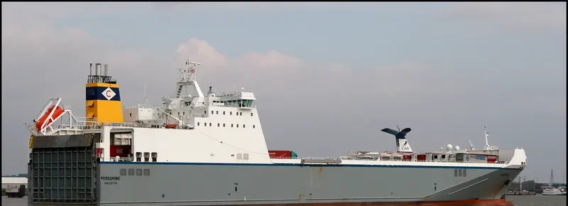 PEREGRINE Ro-Ro IMO 9376725 photo 6