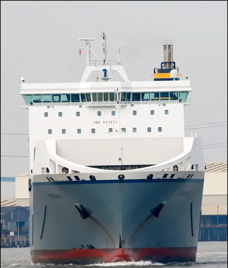 PEREGRINE Ro-Ro IMO 9376725 photo 9