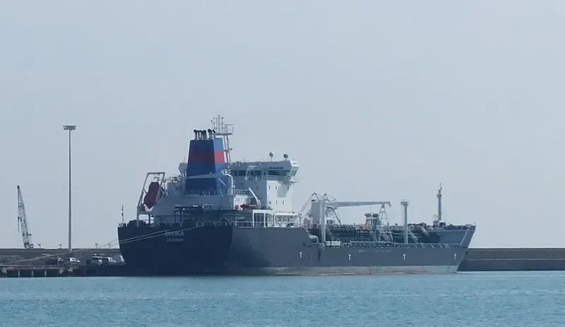 DIVINA Tanker IMO 9377200 photo 5